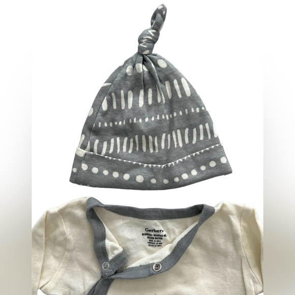 Gerber Newborn 3 piece set Pant Footies Mittens & Hat Cute Elephant 100% Cotton - Picture 4 of 6